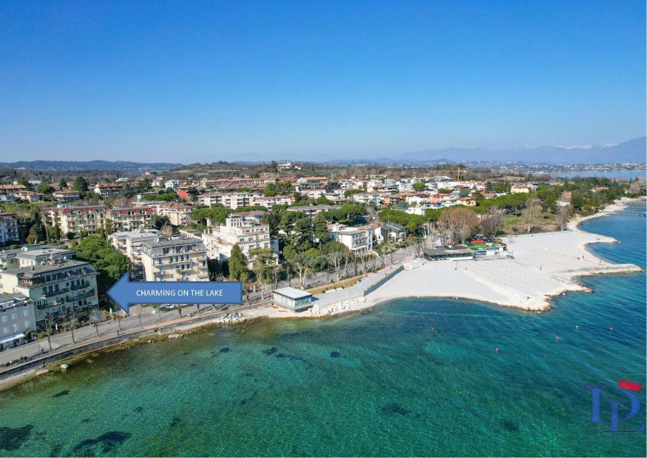 Desenzanoloft Official Partner Marriott Homes & Villas - Charming On The Lake Front Lake Desenzano del Garda Exterior foto