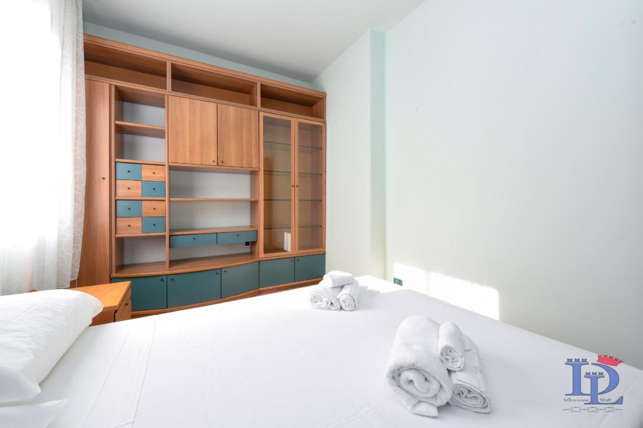 Desenzanoloft Official Partner Marriott Homes & Villas - Charming On The Lake Front Lake Desenzano del Garda Exterior foto
